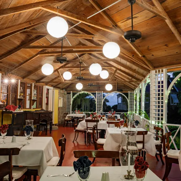 Hermitage restaurant tables