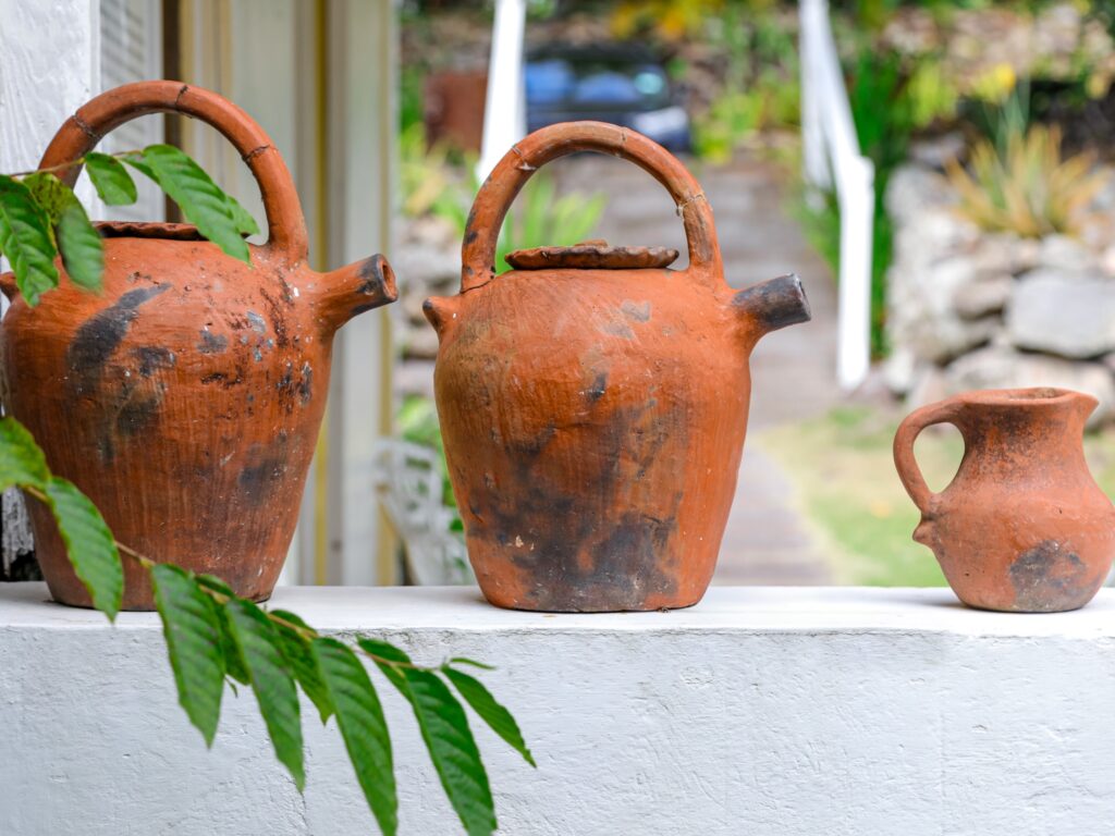 Clay pots in the Hermitage gardens